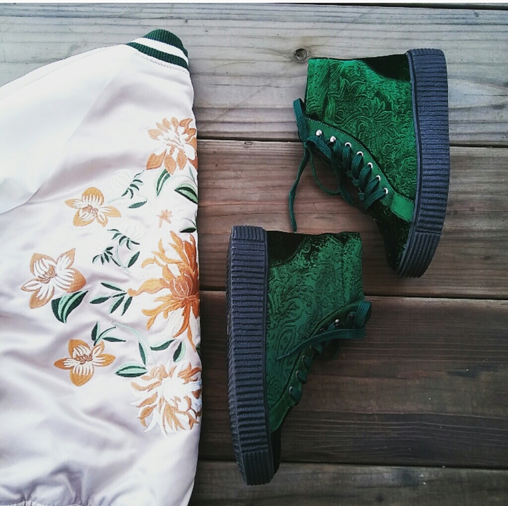 LAST PAIR!!//The Zoe//  Emerald green creepers